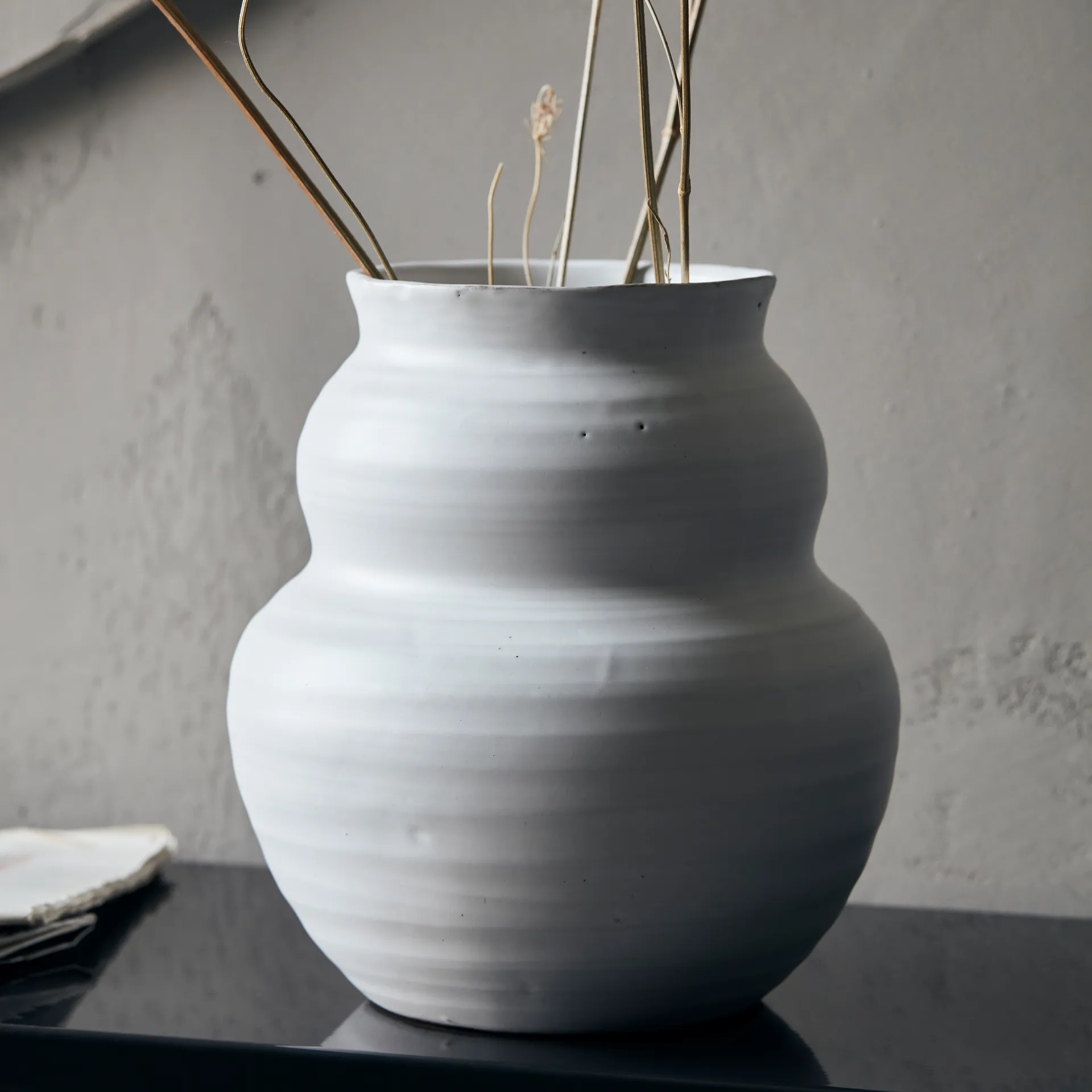 Vase Juno 19 cm, Blanc House Doctor