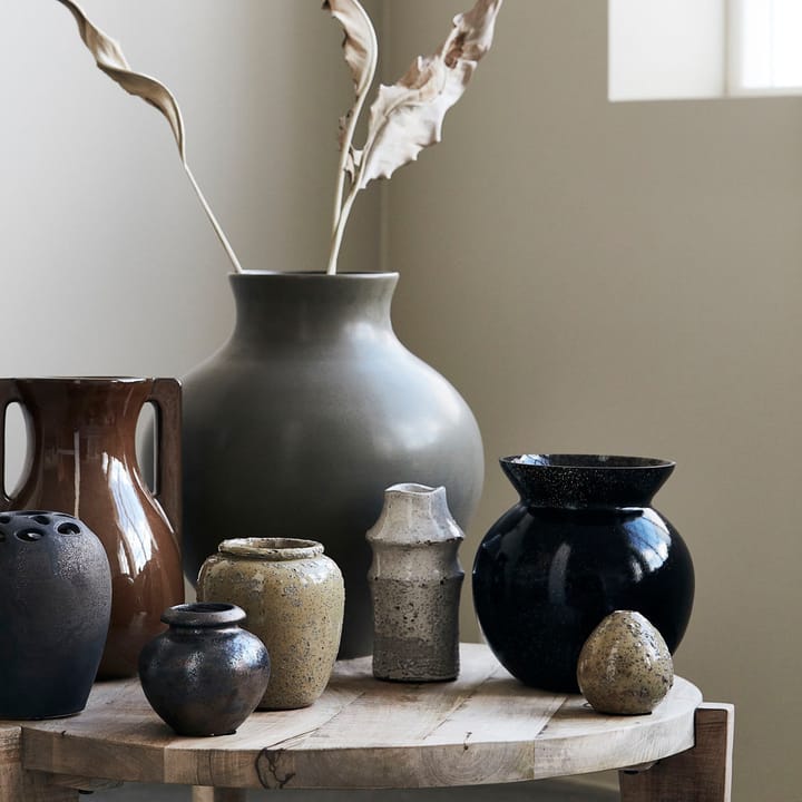 Vase Varios 19 cm, Noir House Doctor