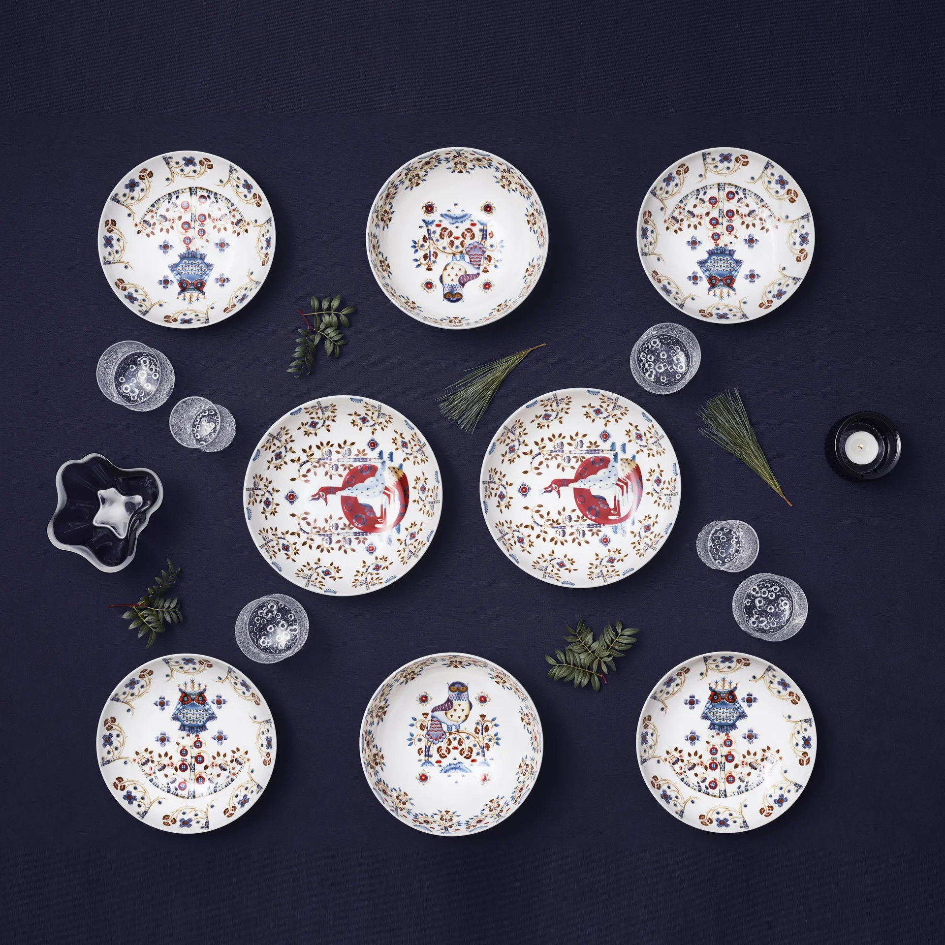 Assiette creuse Taika 22 cm, couleur Iittala