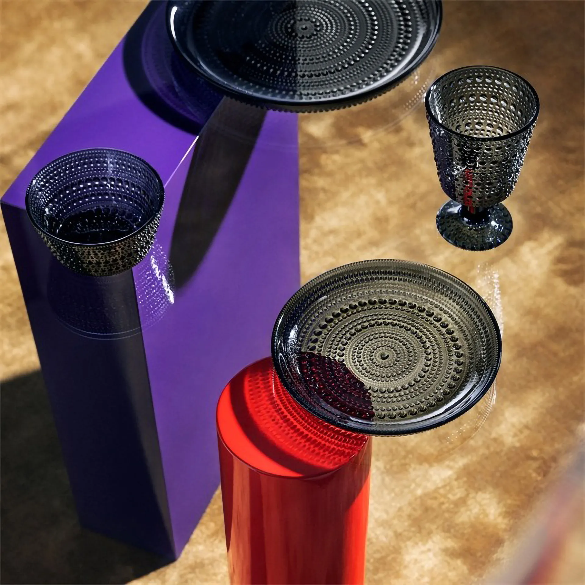 Assiette Kastehelmi Ø24,8 cm, Gris foncé Iittala