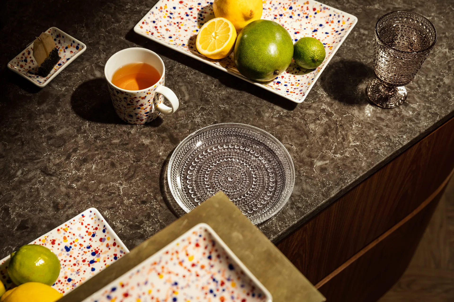 Assiette Oiva Toikka Helle A5 15x21 cm, Améthyste Iittala