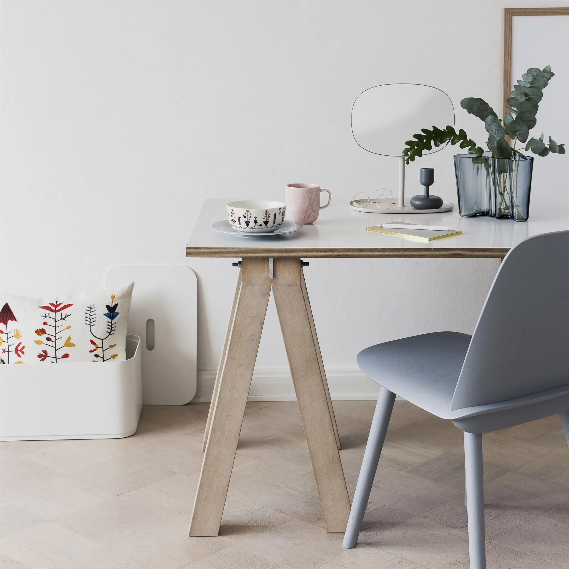 Boîte de rangement Vakka petite, bouleau peint blanc Iittala