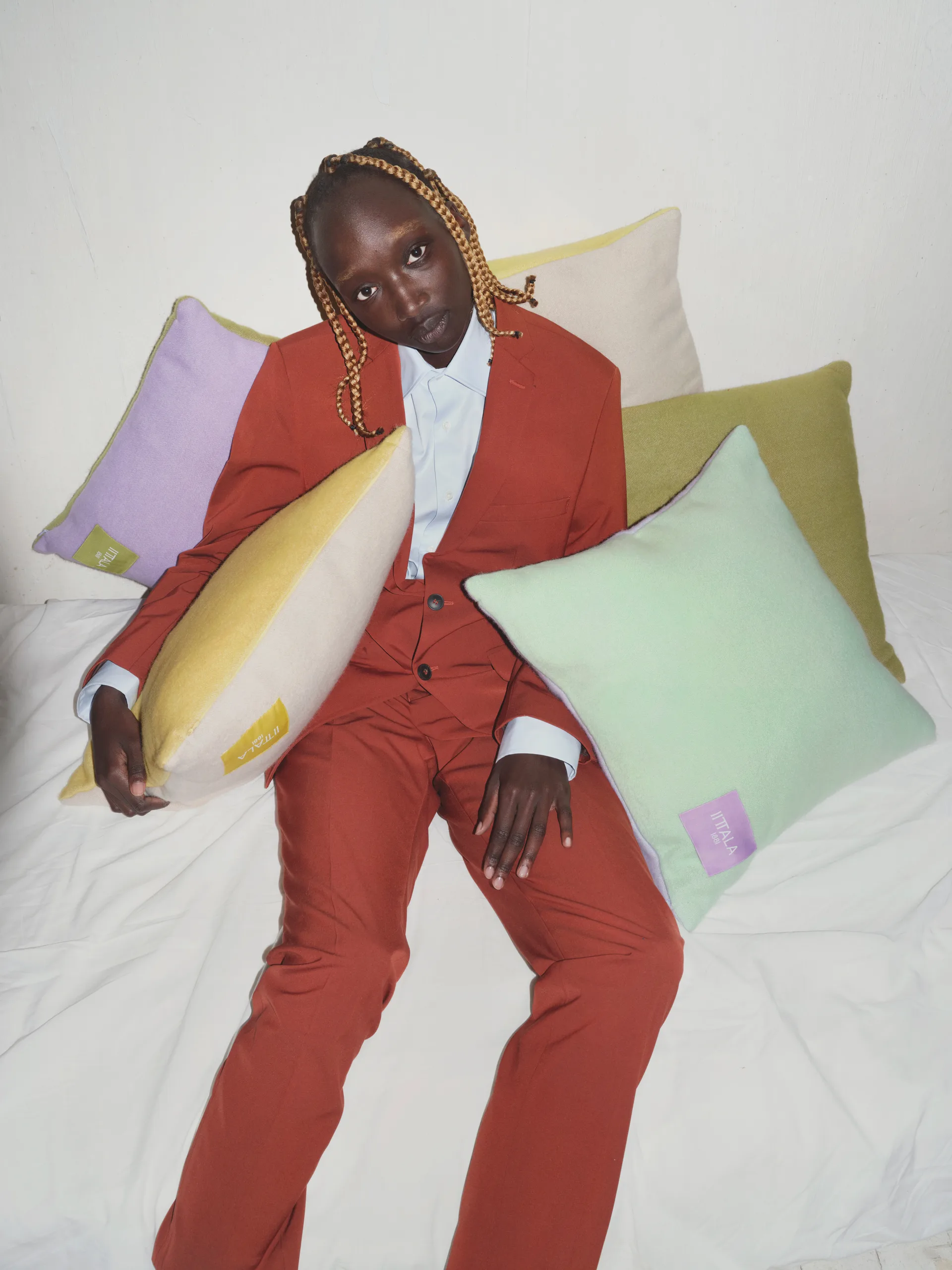 House de coussin Play 48x48 cm, Beige-jaune Iittala