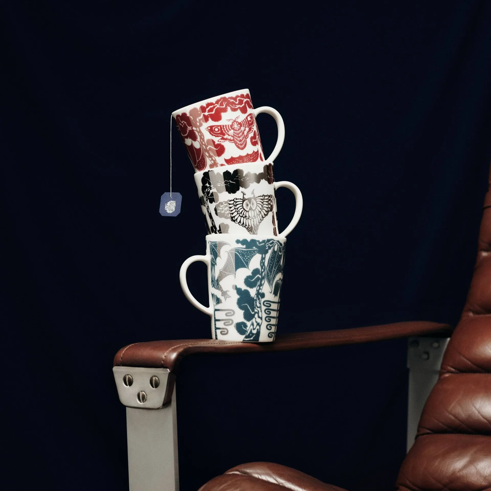 Mug Taika 40 cl, coffret cadeau, Nuit rouge grenat Iittala