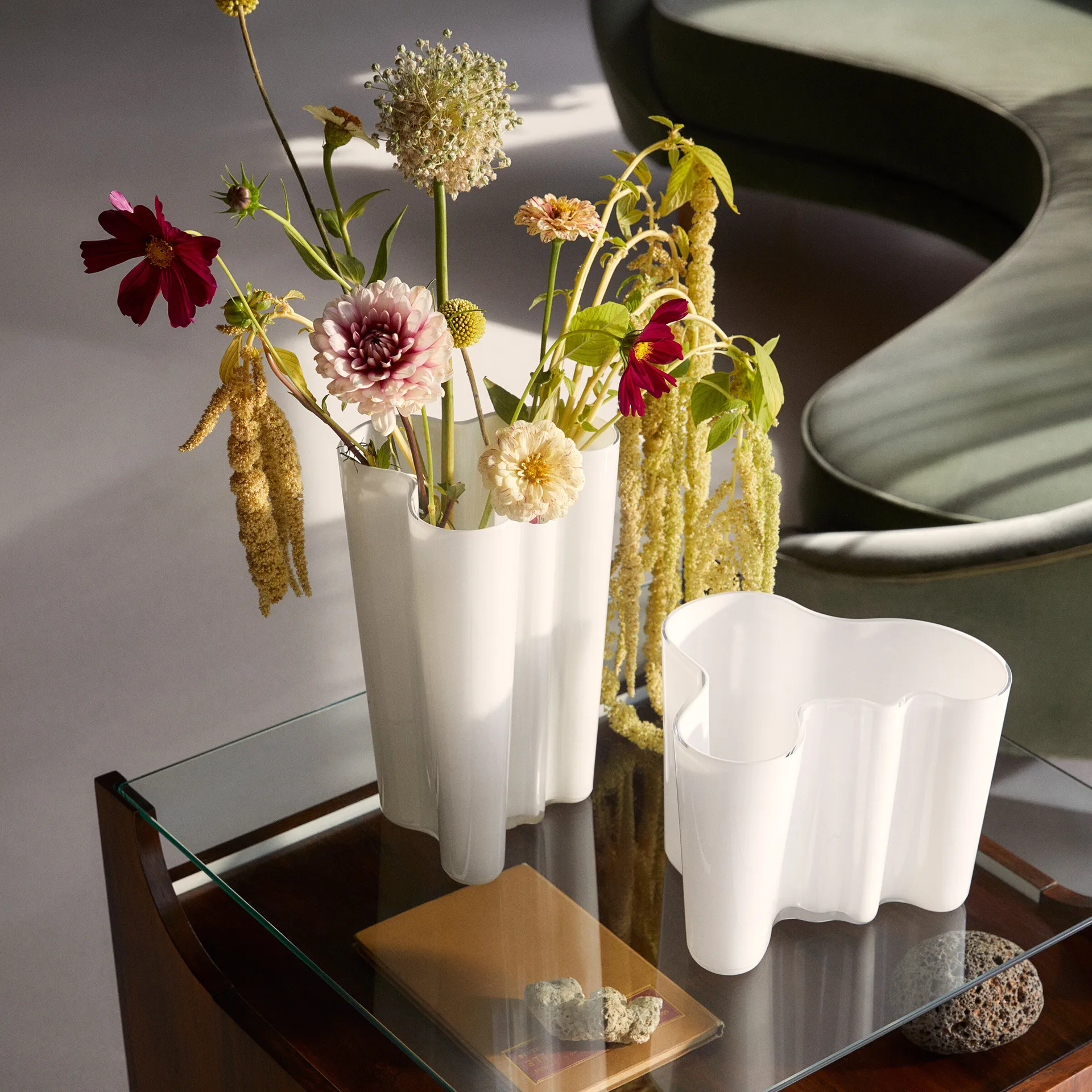 Vase Alvar Aalto blanc opale, 251 mm Iittala