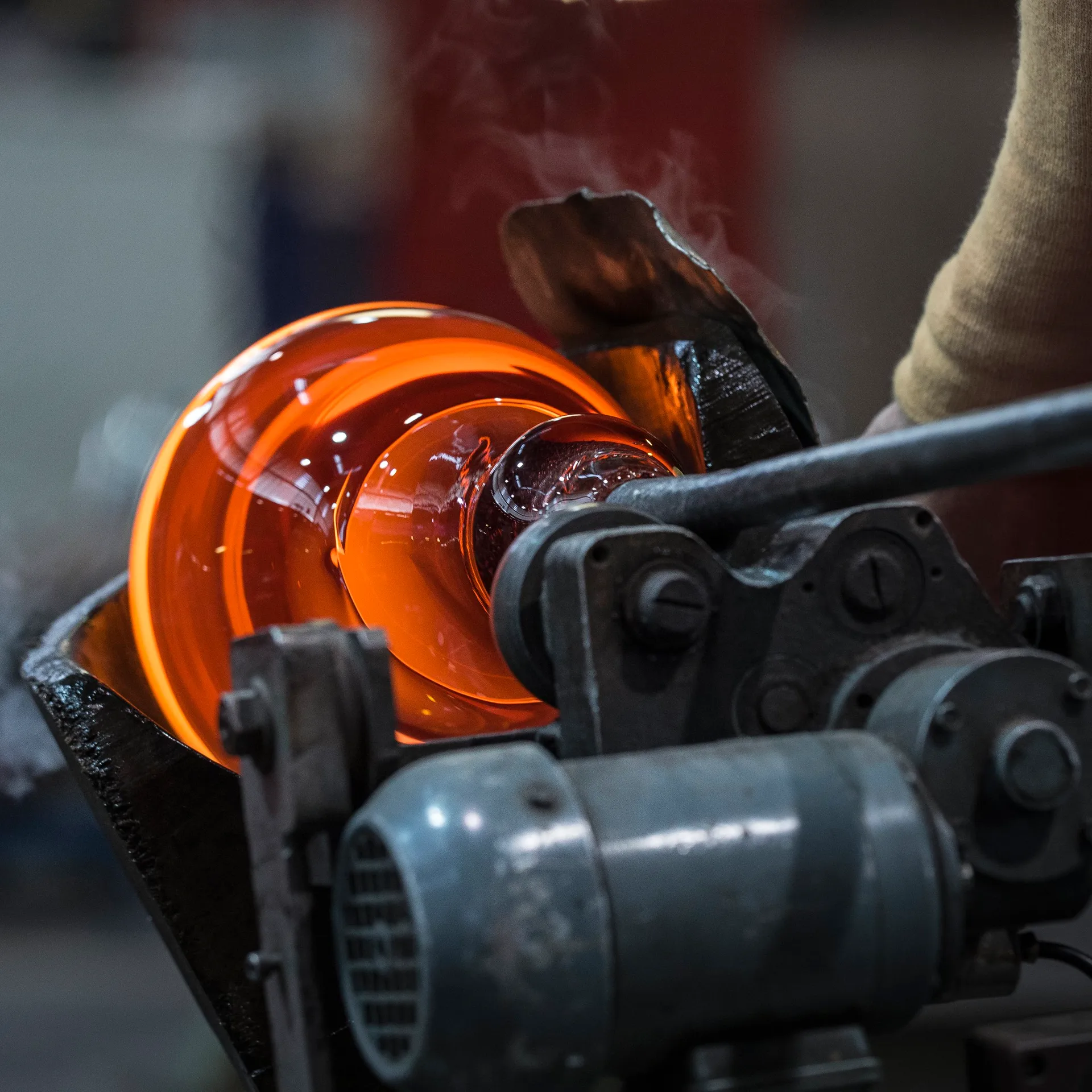 Vase Alvar Aalto blanc opale, 95 mm Iittala