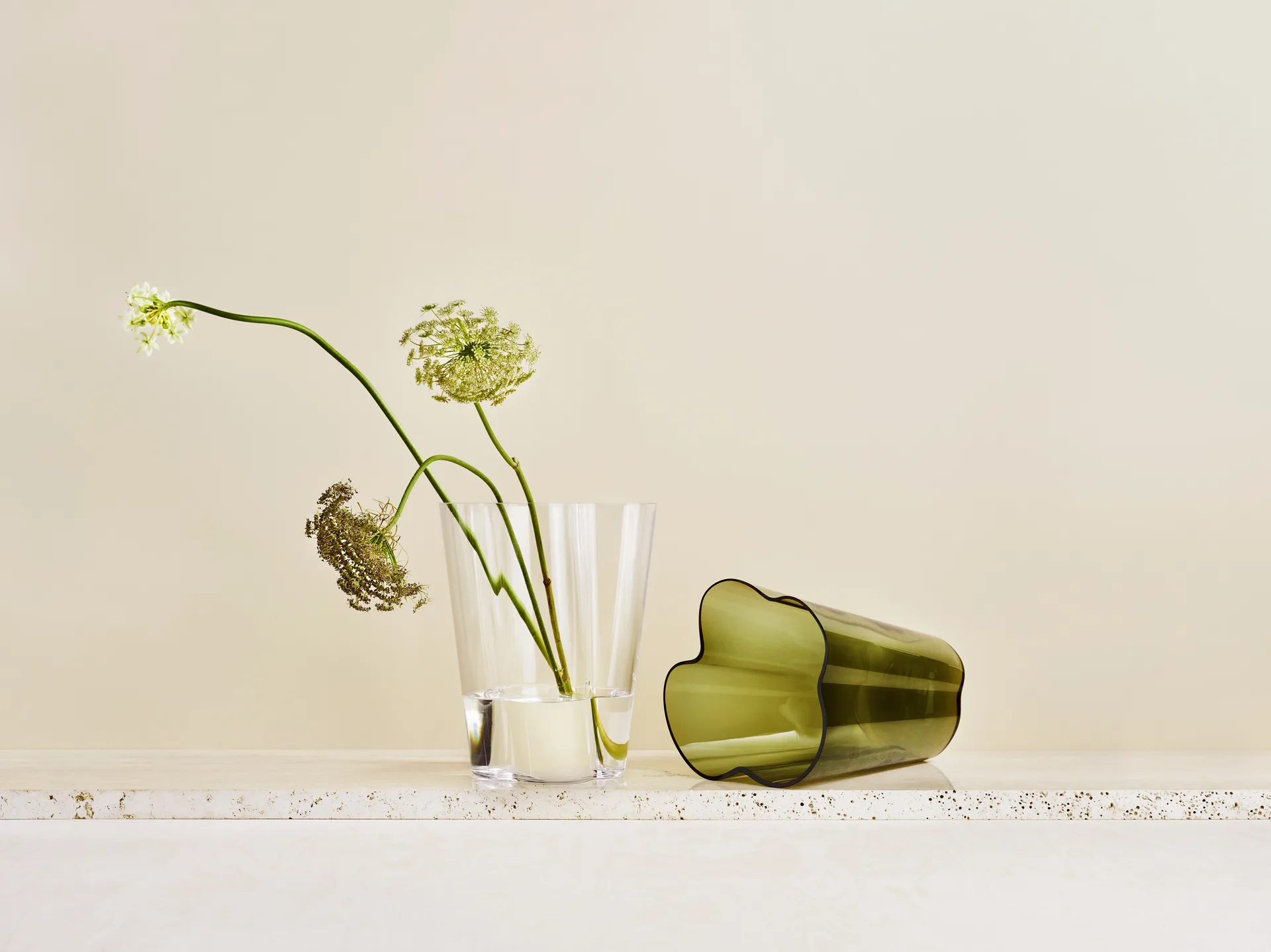 Vase vert mousse Alvar Aalto, 270 mm Iittala