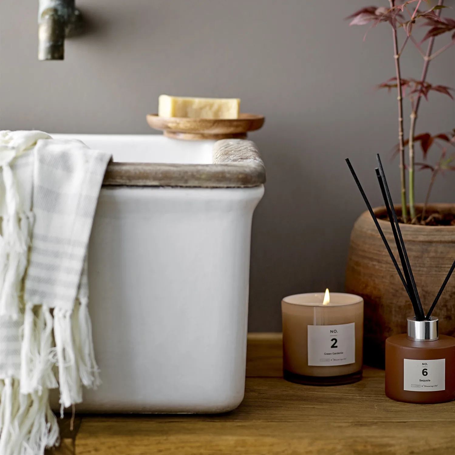 Bâtonnets parfumés NO. 6 Sequoia, 100 ml Illume x Bloomingville