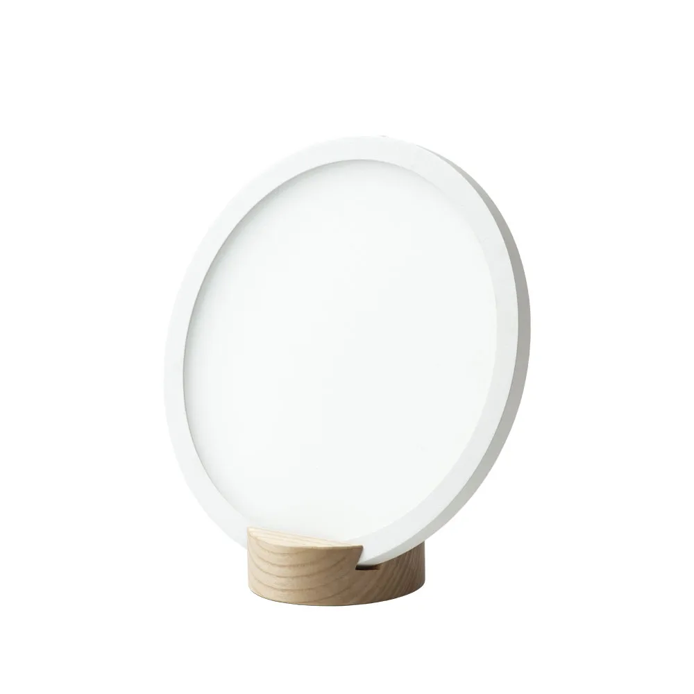 Lampe de table Epic, blanc, pied de lampe en frêne Innolux