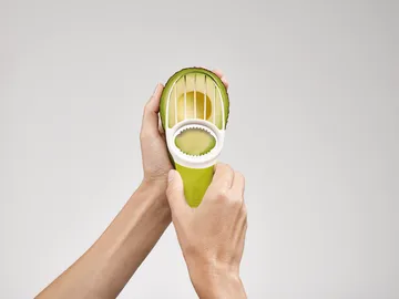 Goavocado 3-en-1 dénoyauteur d'avocat - Vert-blanc - Joseph Joseph