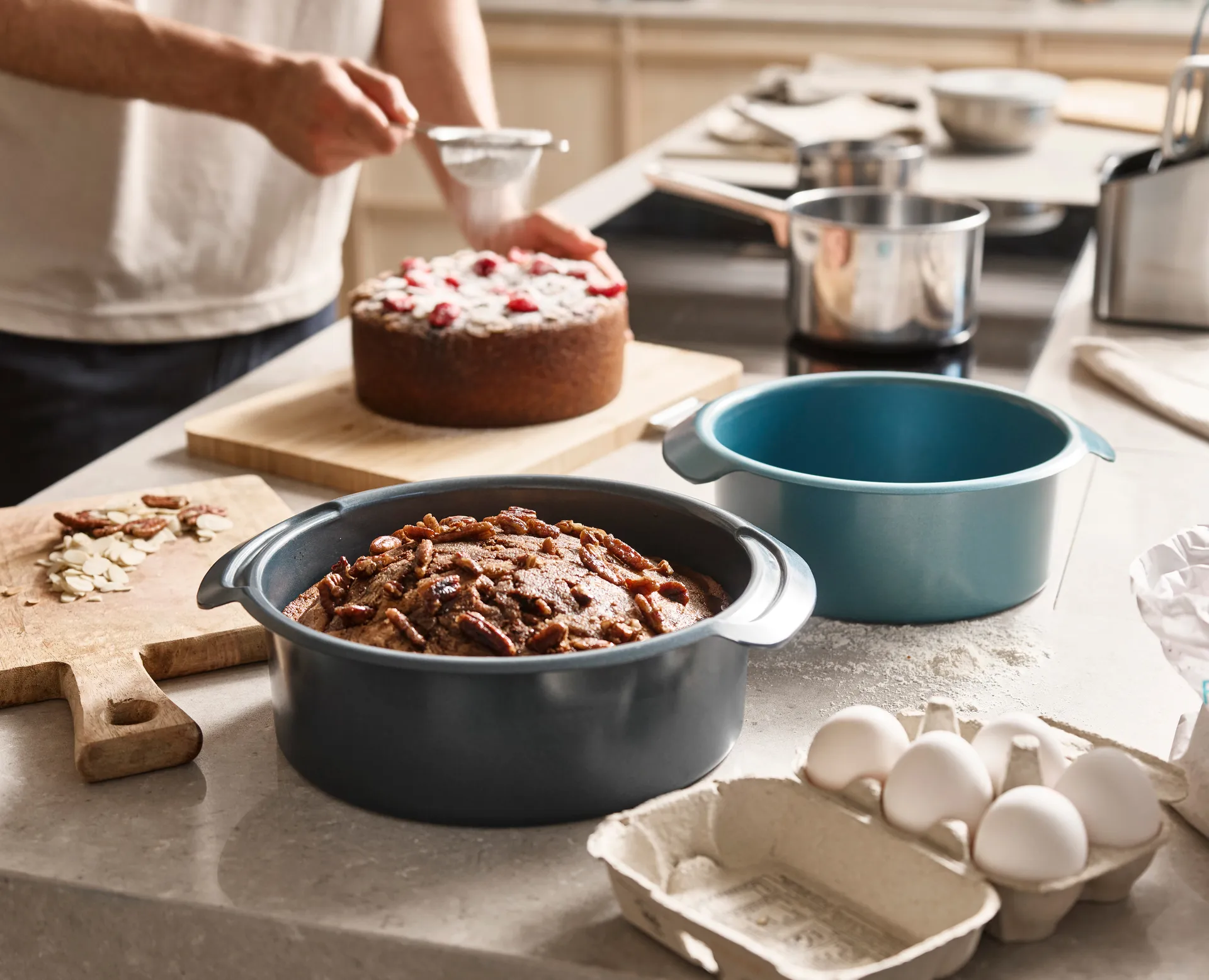 Moule à gâteau rond Nest bake 23 cm, Bleu Joseph Joseph
