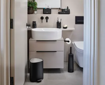Organisateur de lavabo Easystore 24,8 cm - Noir - Joseph Joseph