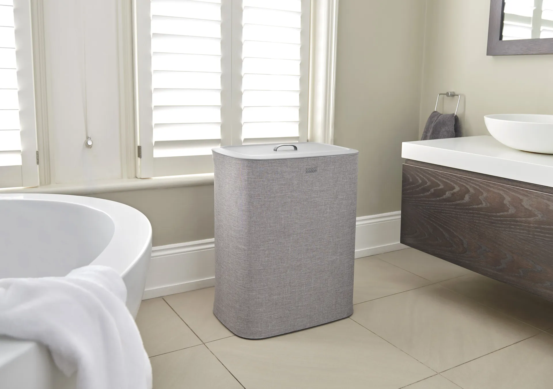 Panier à linge Tota 90 L, Gris Joseph Joseph
