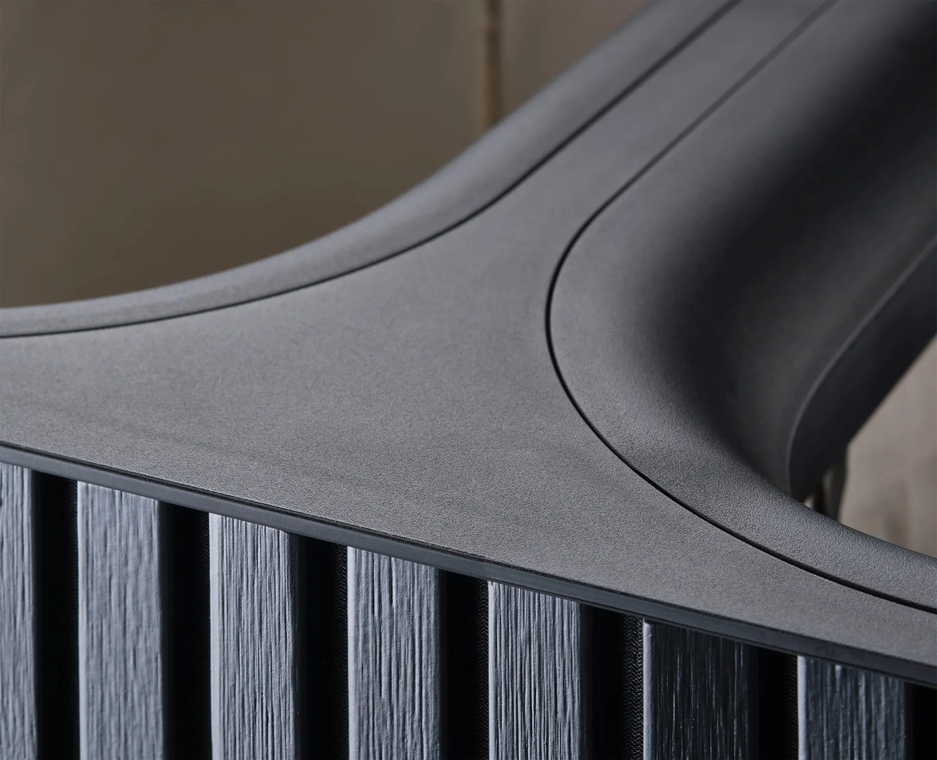 Panier à linge Tota Luxe 90 L, Black Joseph Joseph