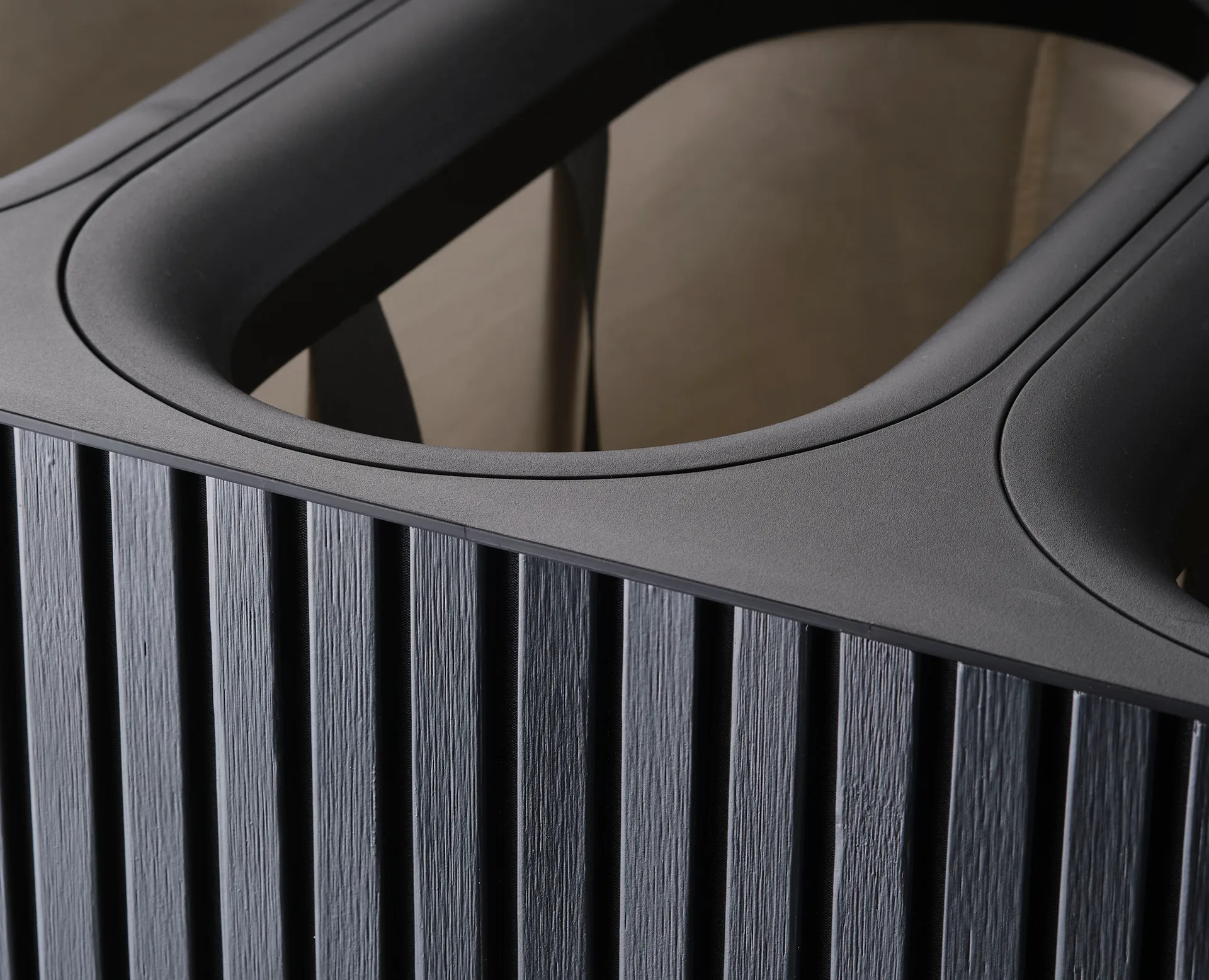 Panier à linge Tota Trio Luxe 90 L, Black Joseph Joseph