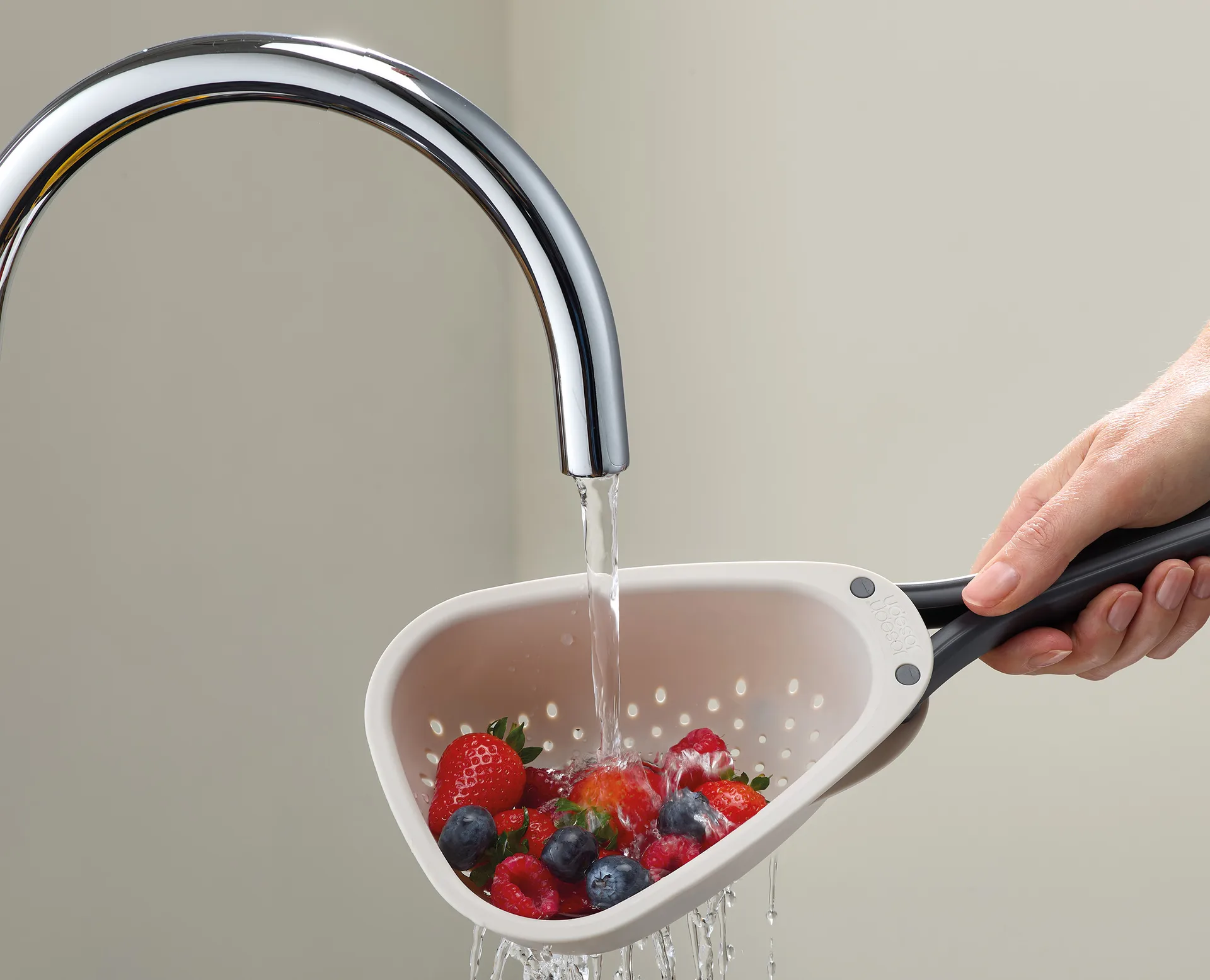 Passoire pliable Droplet Stone, Mini Joseph Joseph