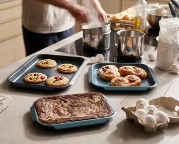 Plaque de cuisson Nest bake 32,6 cm - Medium - Joseph Joseph