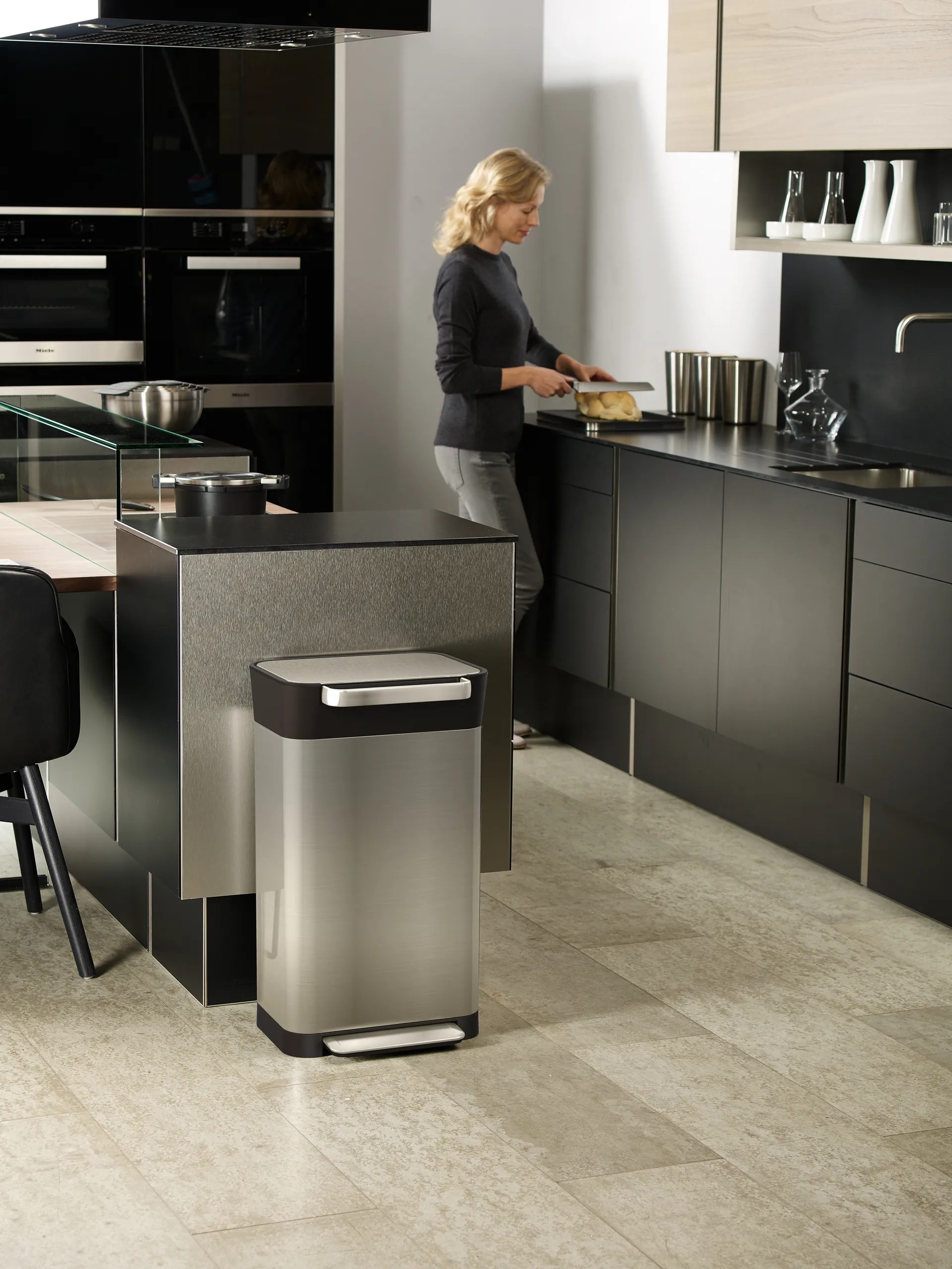 Poubelle à pédale compacteur Titan Joseph Joseph 30 L, Stainless steel Joseph Joseph