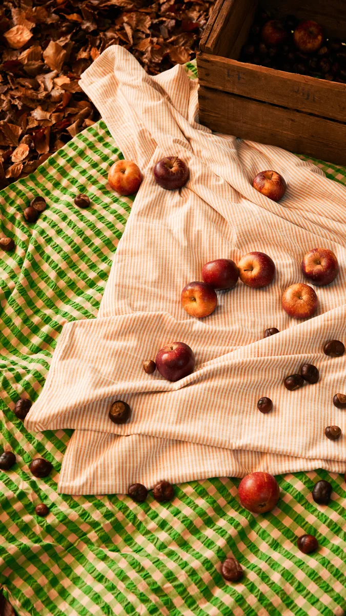 Ensemble de lit Monochrome Lines 220x220 cm, Ocre blanc Juna