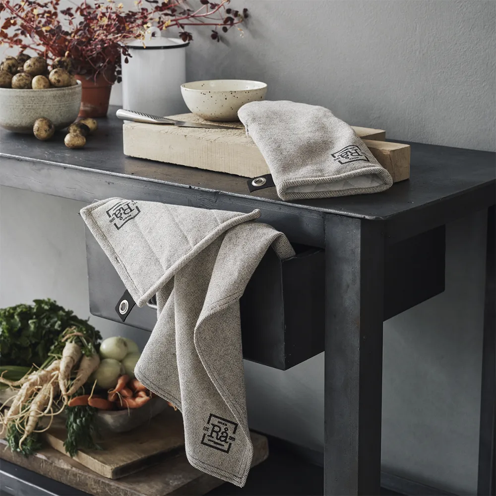 Gant de cuisine Rå, gris foncé, taille unique Juna