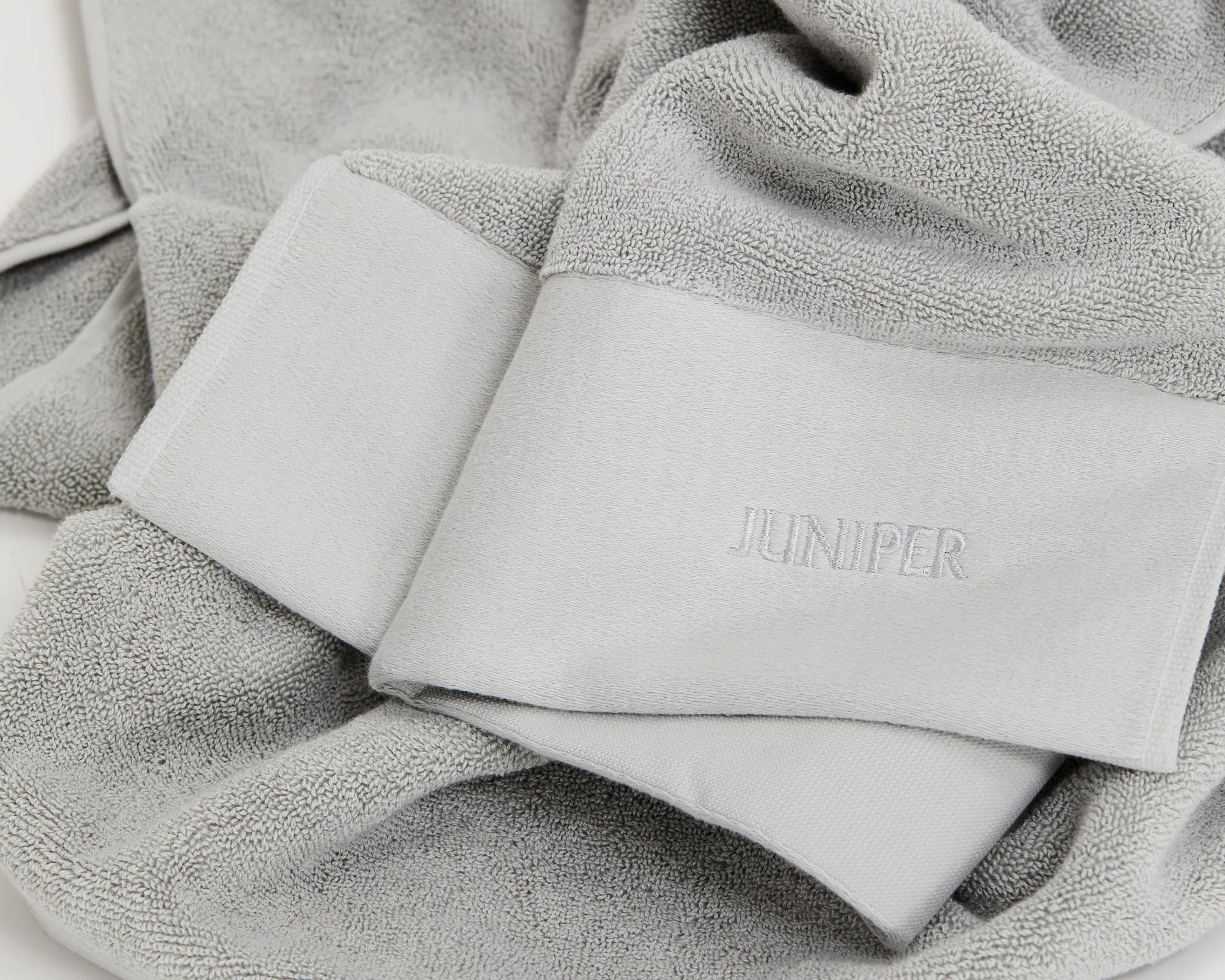 Serviettes de douche Juniper 70x140 cm lot de 2, Stone Grey Juniper