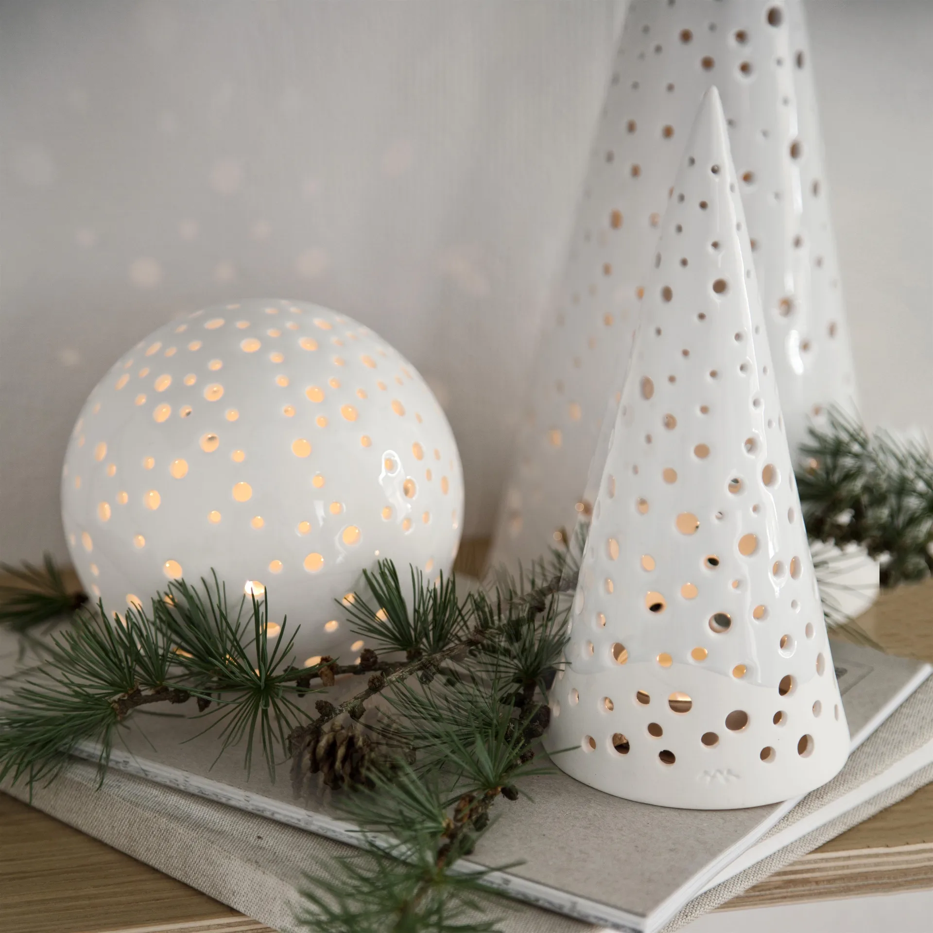 Arbre à bougie Nobili-medium, snow white Kähler