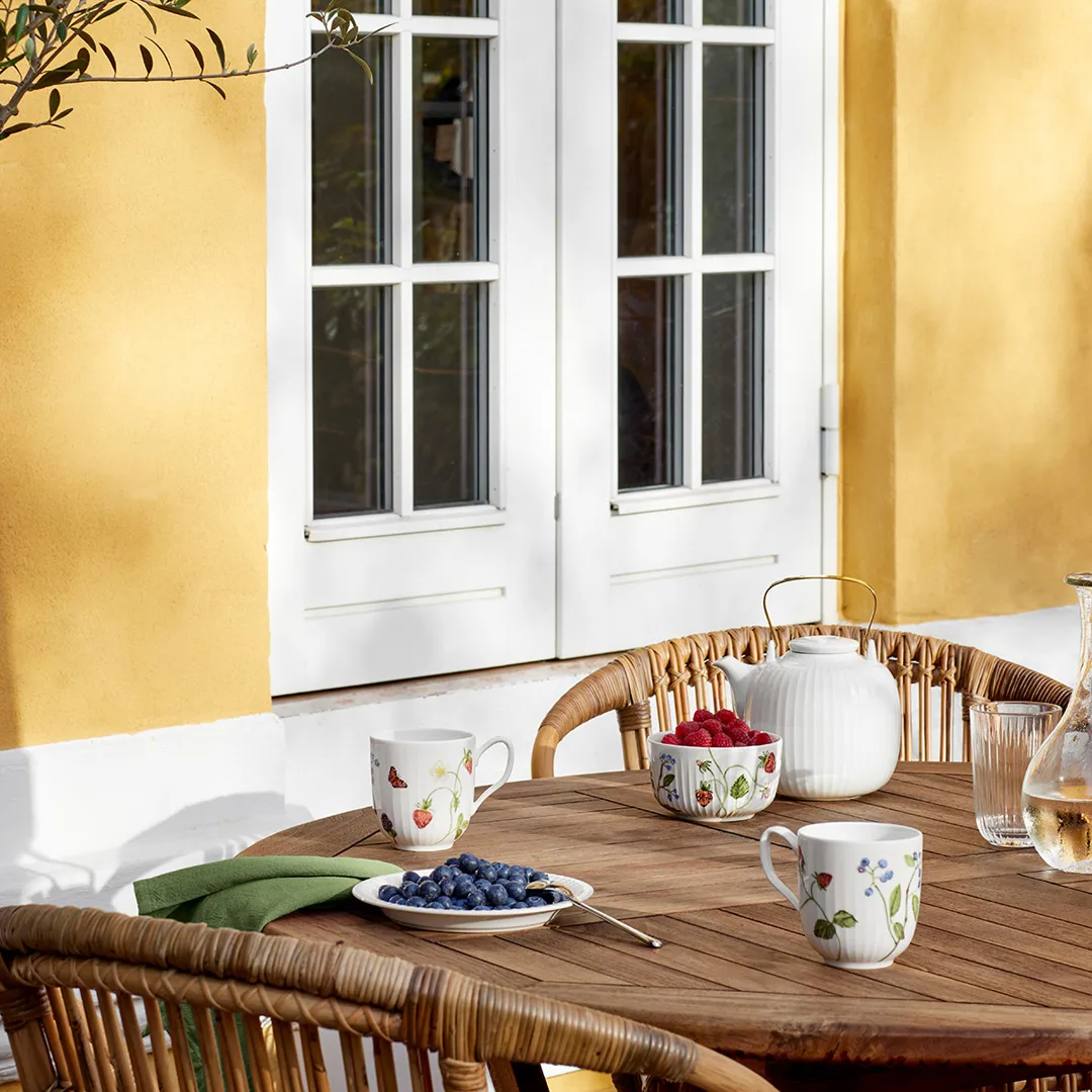 Mug 33 cl Hammershøi summer, Summer berries Kähler