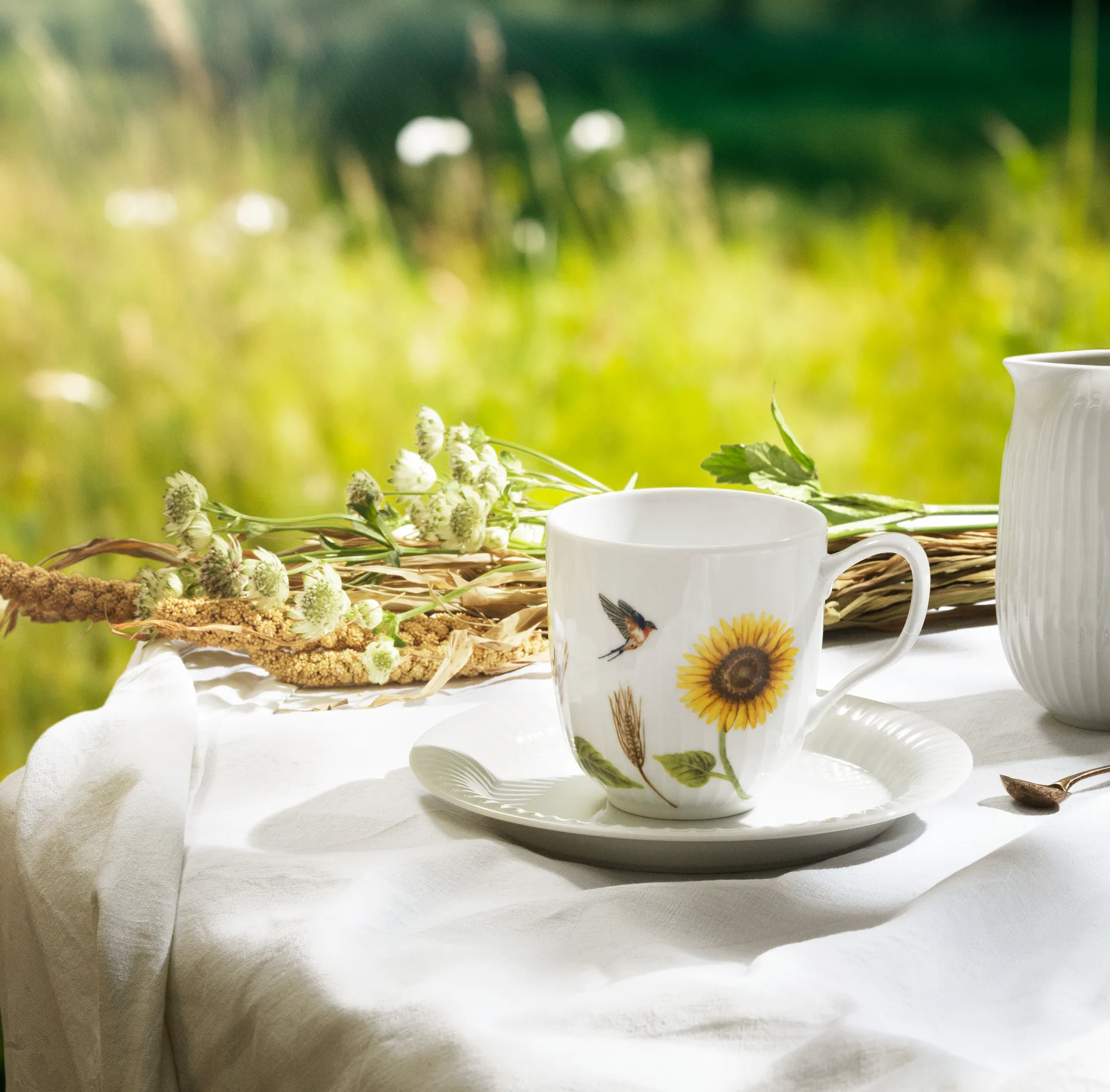 Mug 33 cl Hammershøi summer, Sunflower Kähler
