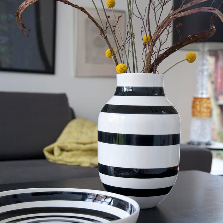 Vase Omaggio grand - noir - Kähler