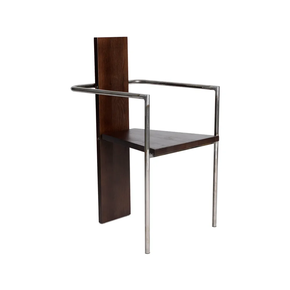 Fauteuil Concrete, Frêne teinté noyer-piètement acier brut Källemo