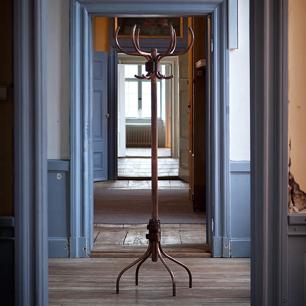 Porte-manteau Babe, Acier cuivré-ceinture cuir brun Källemo