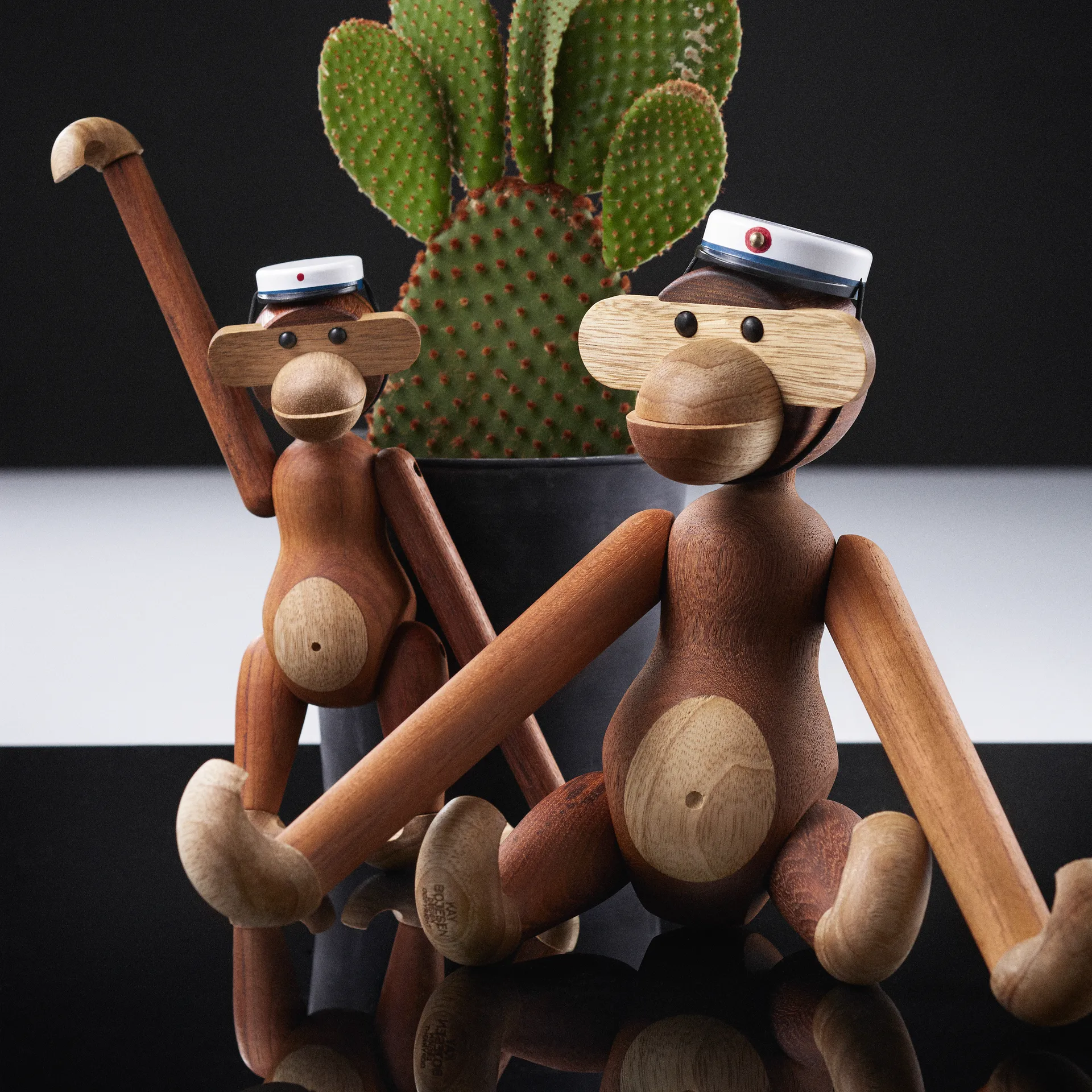 Chapeau étudiant Kay Bojesen pour le singe de taille moyenne, bleu Kay Bojesen Denmark