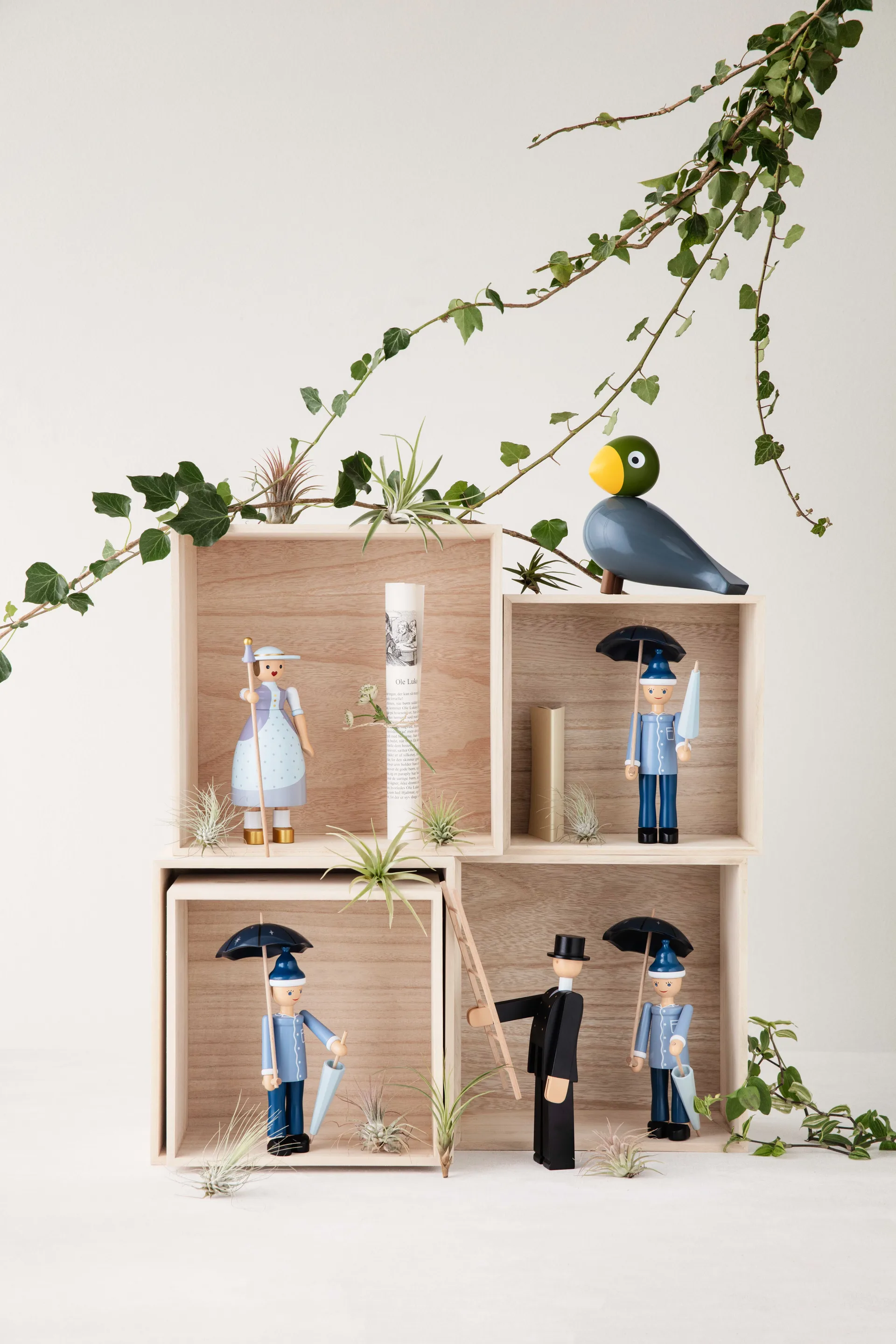 Kay Bojesen sandman, Bleu Kay Bojesen Denmark