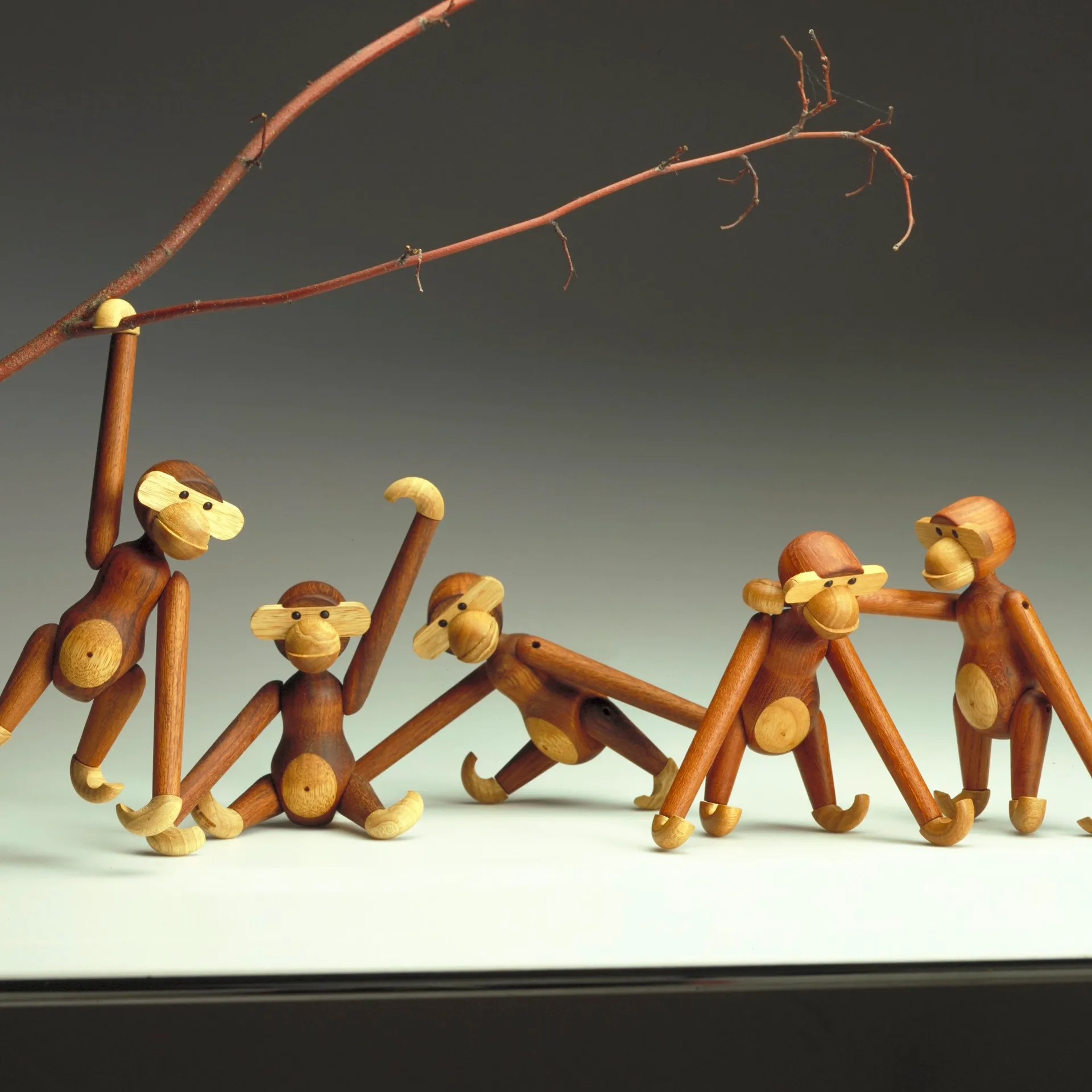 Singe en bois Kay Bojesen petit, singe 20 cm Kay Bojesen Denmark