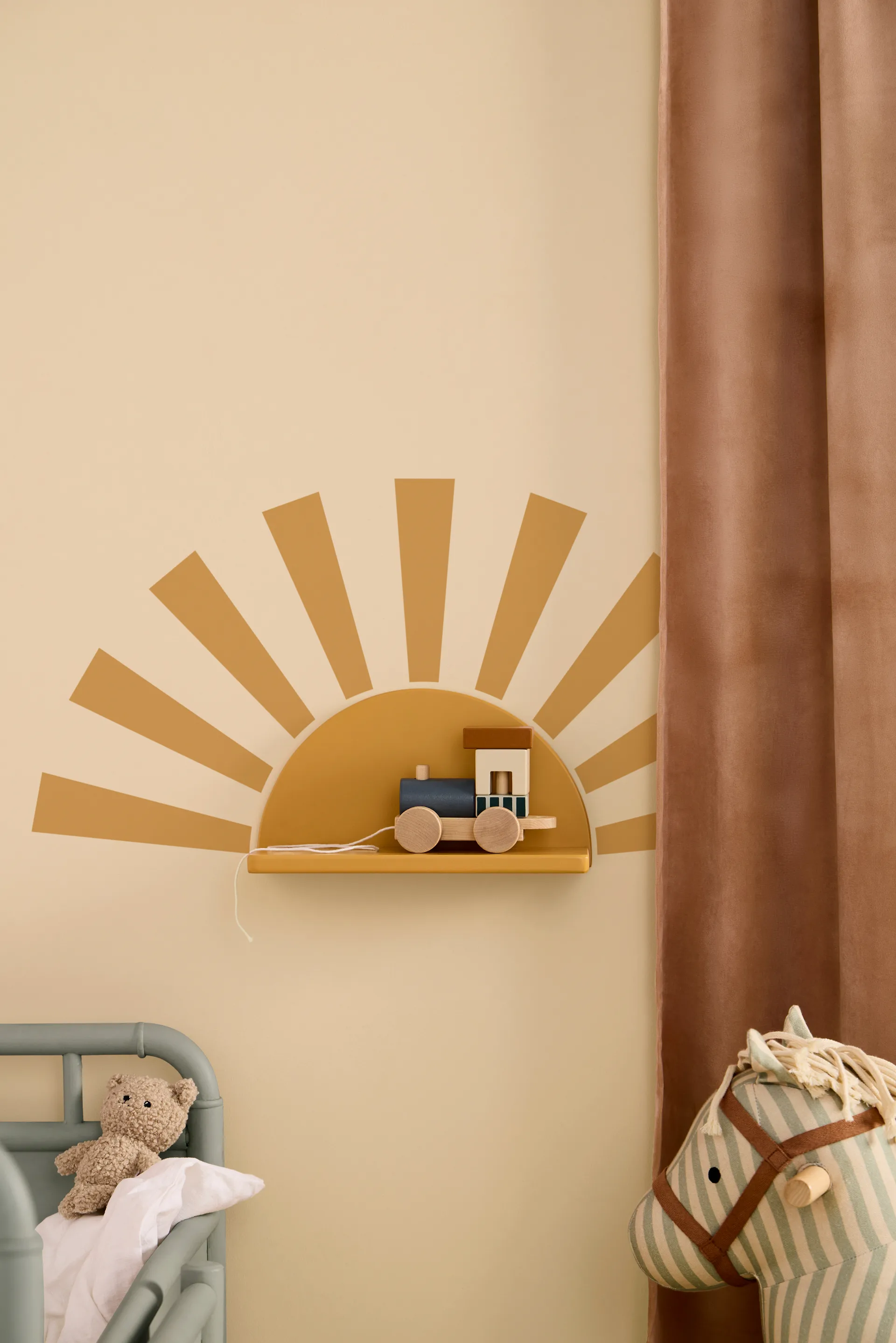 Étagère Star cercle avec stickers, Moutarde Kid's Concept