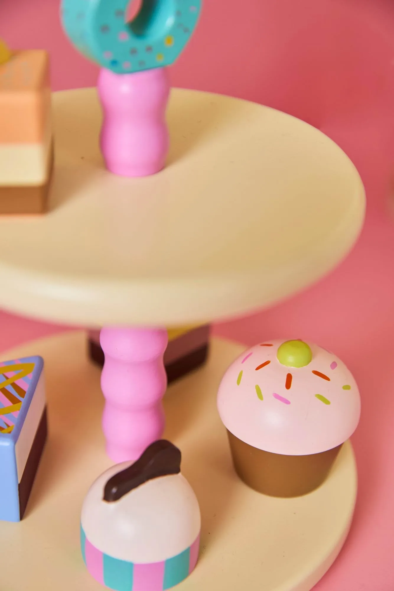 Kid's Concept présentoir à gâteaux avec biscuits, 9 pièces Kid's Concept