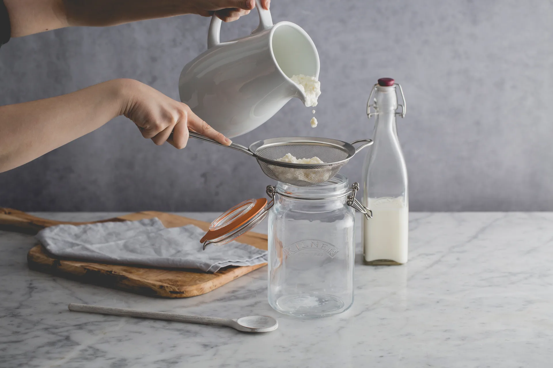 Bocal carré avec bouchon mécanique Kilner, Transparent, 1,5 L Kilner