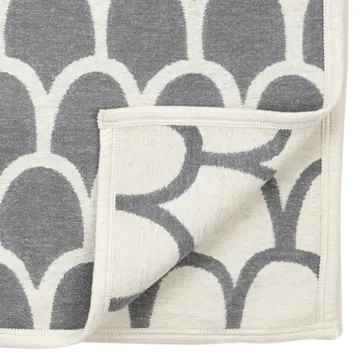 Couverture Feathers chenille - gris - Klippan Yllefabrik