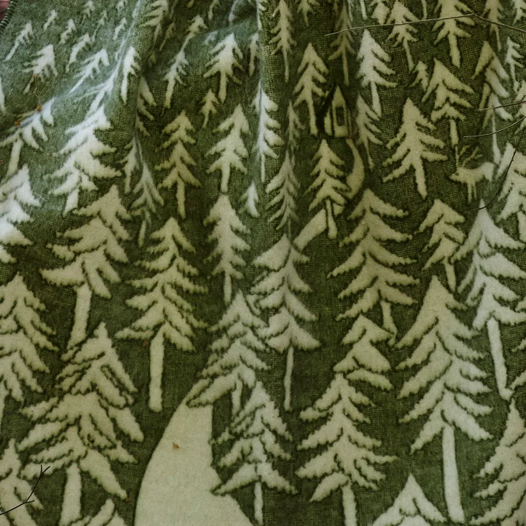 Couverture House in the Forest, vert Klippan Yllefabrik