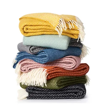 Plaid en laine Velvet - noir - Klippan Yllefabrik