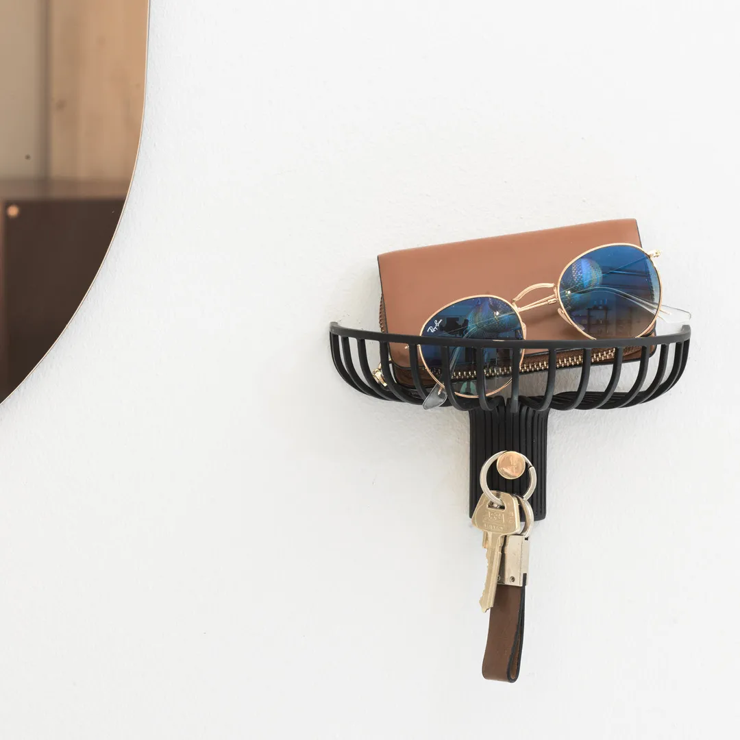 Étagère Lunett objects avec crochet, Noir KLONG