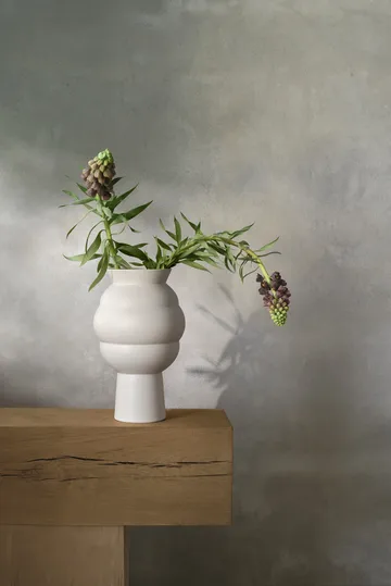 Vase Tortus Archie No4 37 cm - White - Knabstrup Keramik