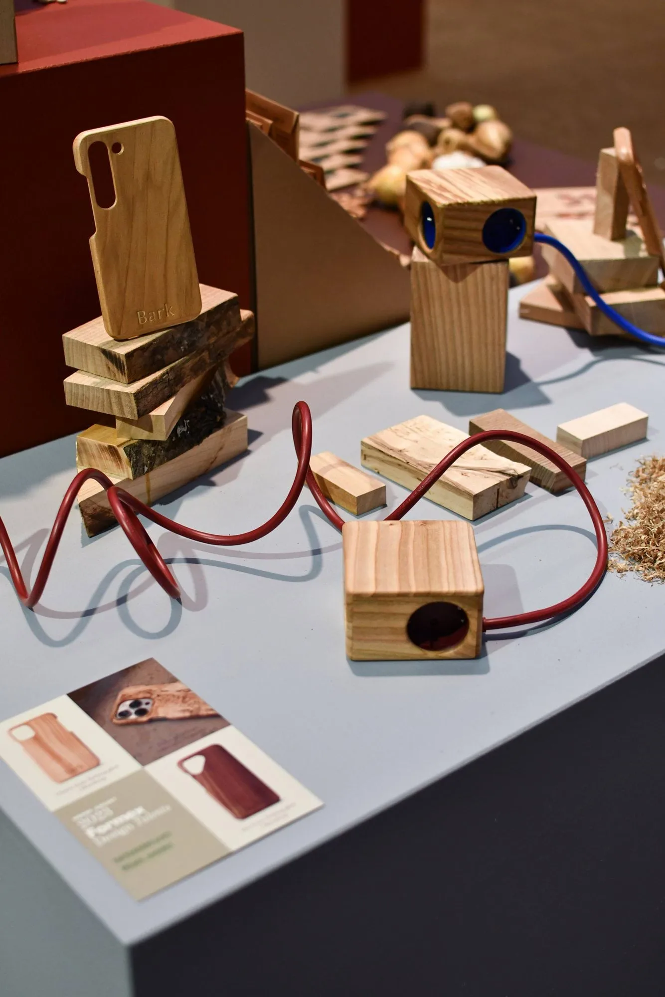Kord x Bark woodencase-coque pour multiprise Cuboid+, Écorce Kord