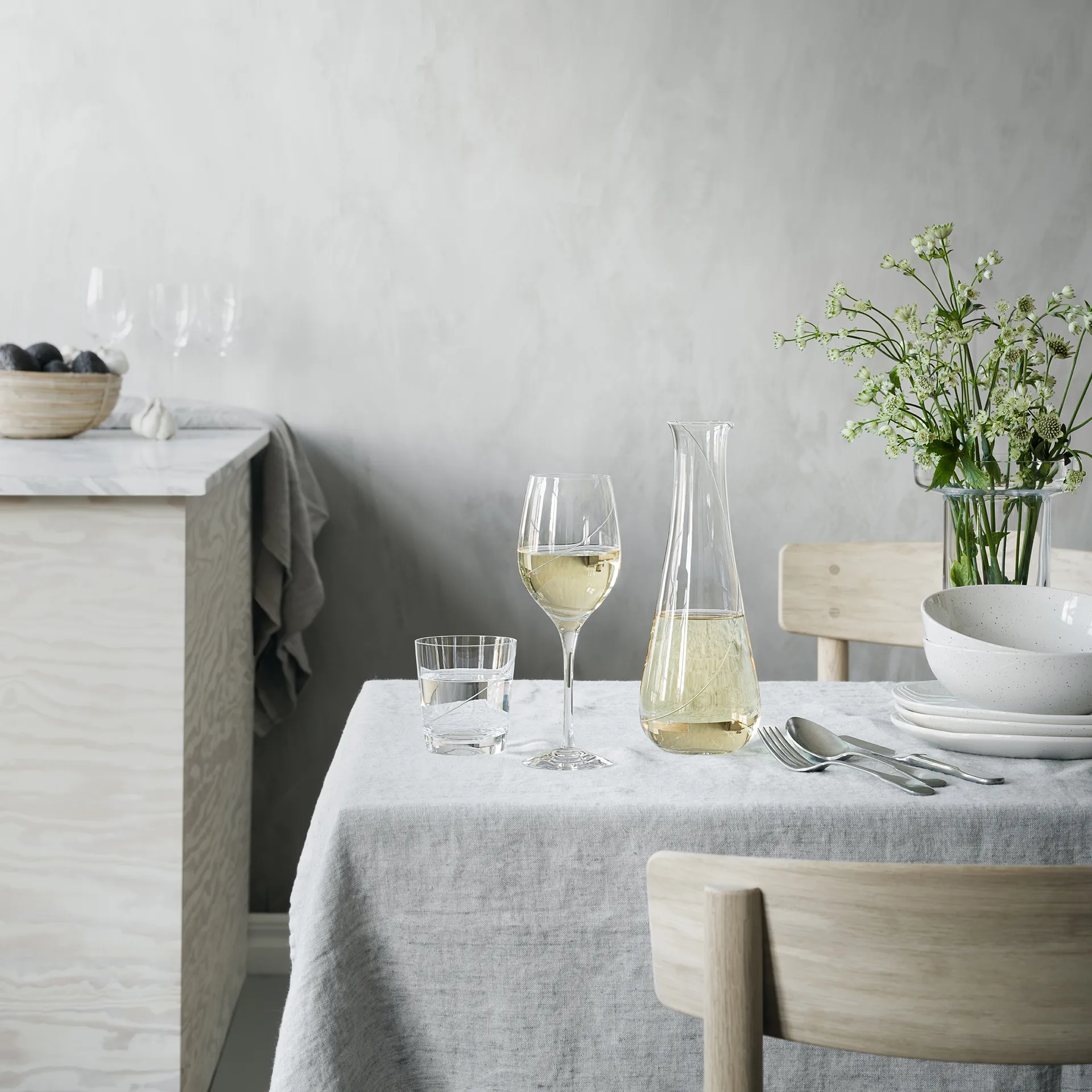 Carafe Line 98cl, Transparent Kosta Boda