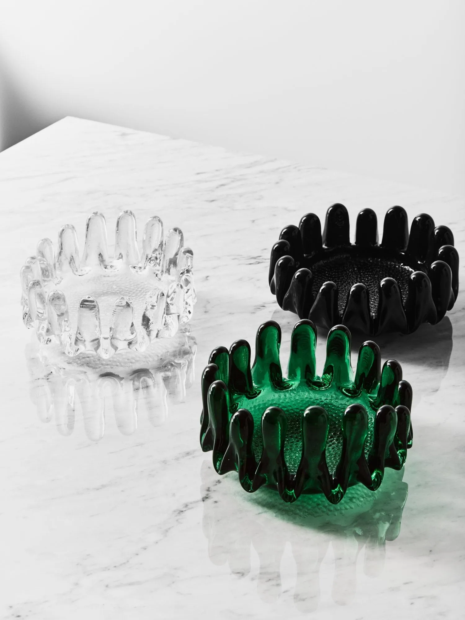 Solros bol

, Noir, 7,5 cm Kosta Boda