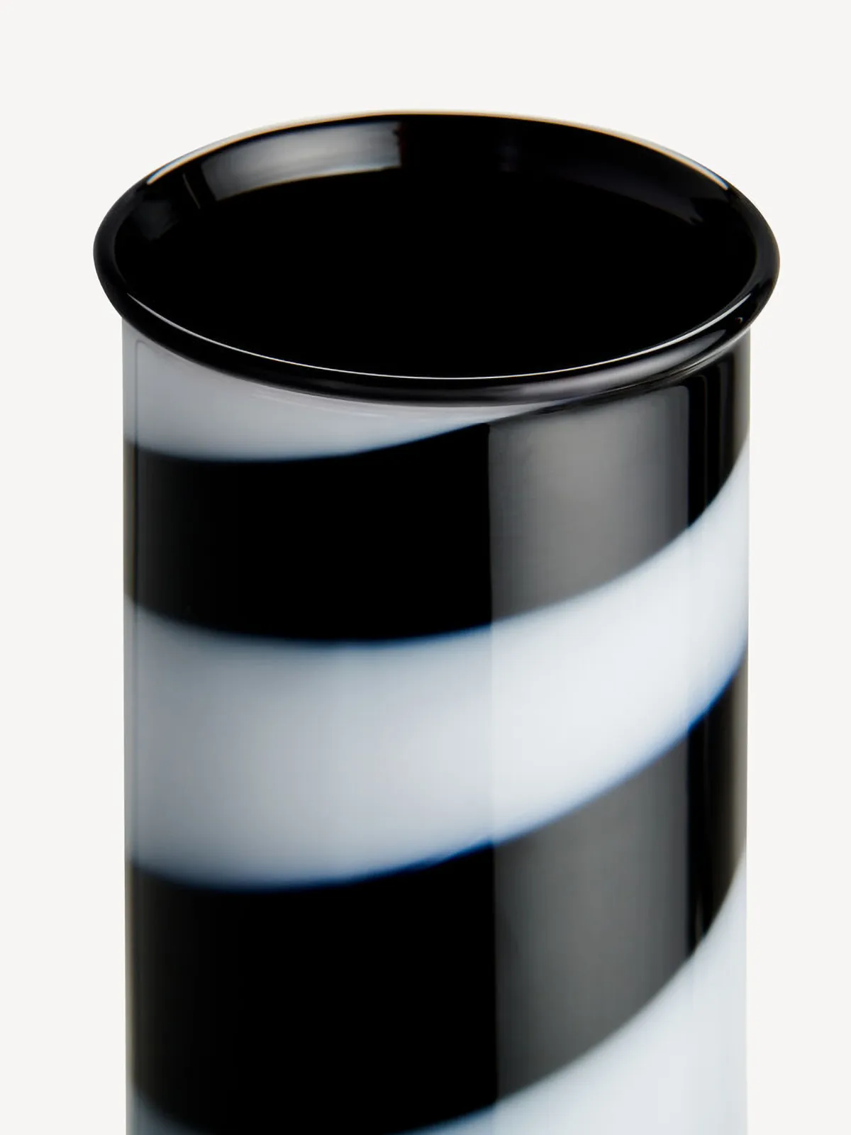 Vase cylindre Lab 30 cm, Noir-blanc Kosta Boda
