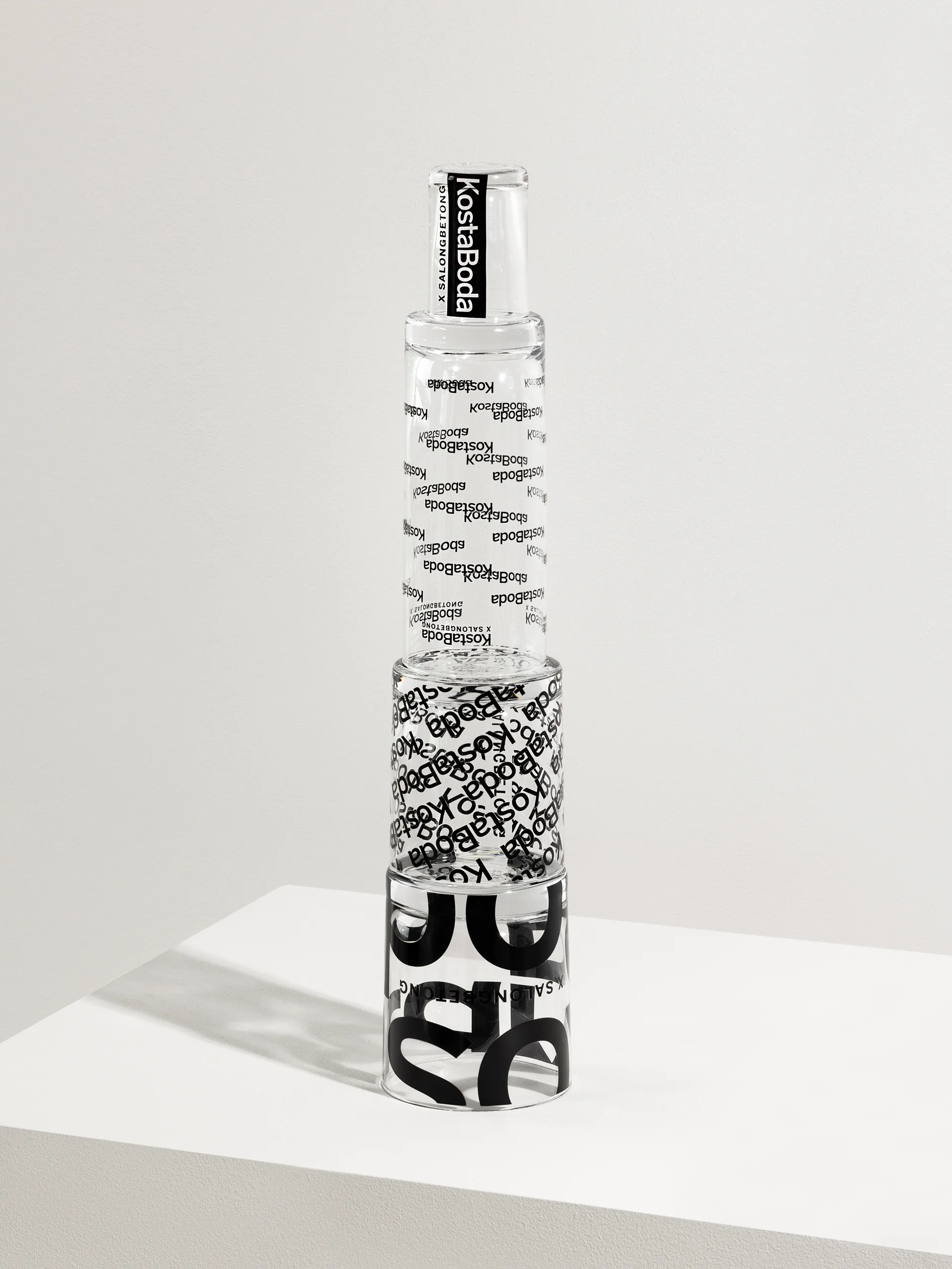 Verre highball Salong Betong 33 cl, lot de 2, Noir transparent Kosta Boda