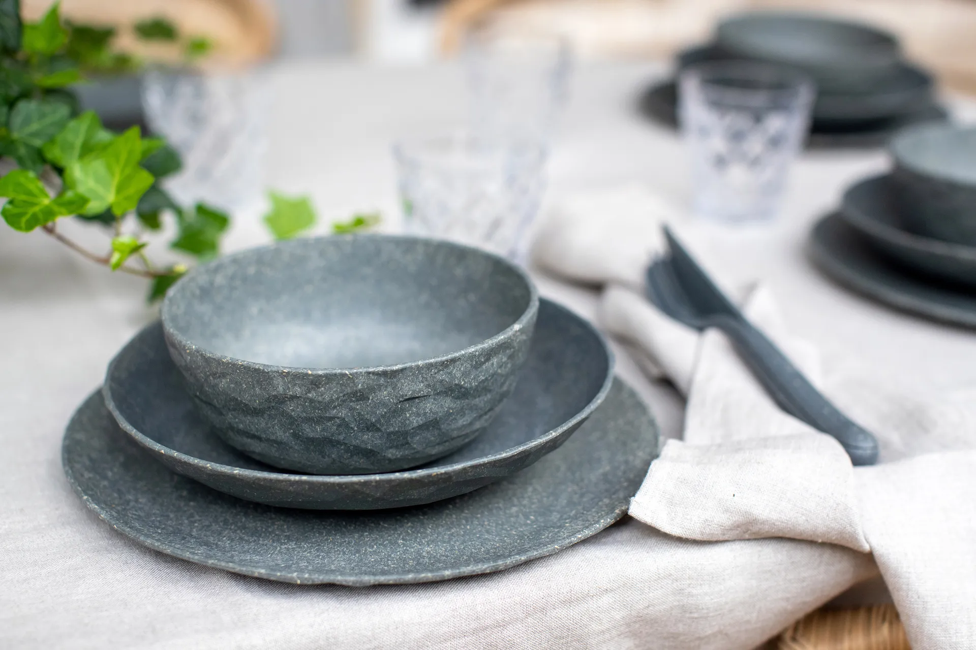 Assiette creuse Club thermoplastique biocirculaire Ø22 cm, 4 pièces, Nature ash grey Koziol