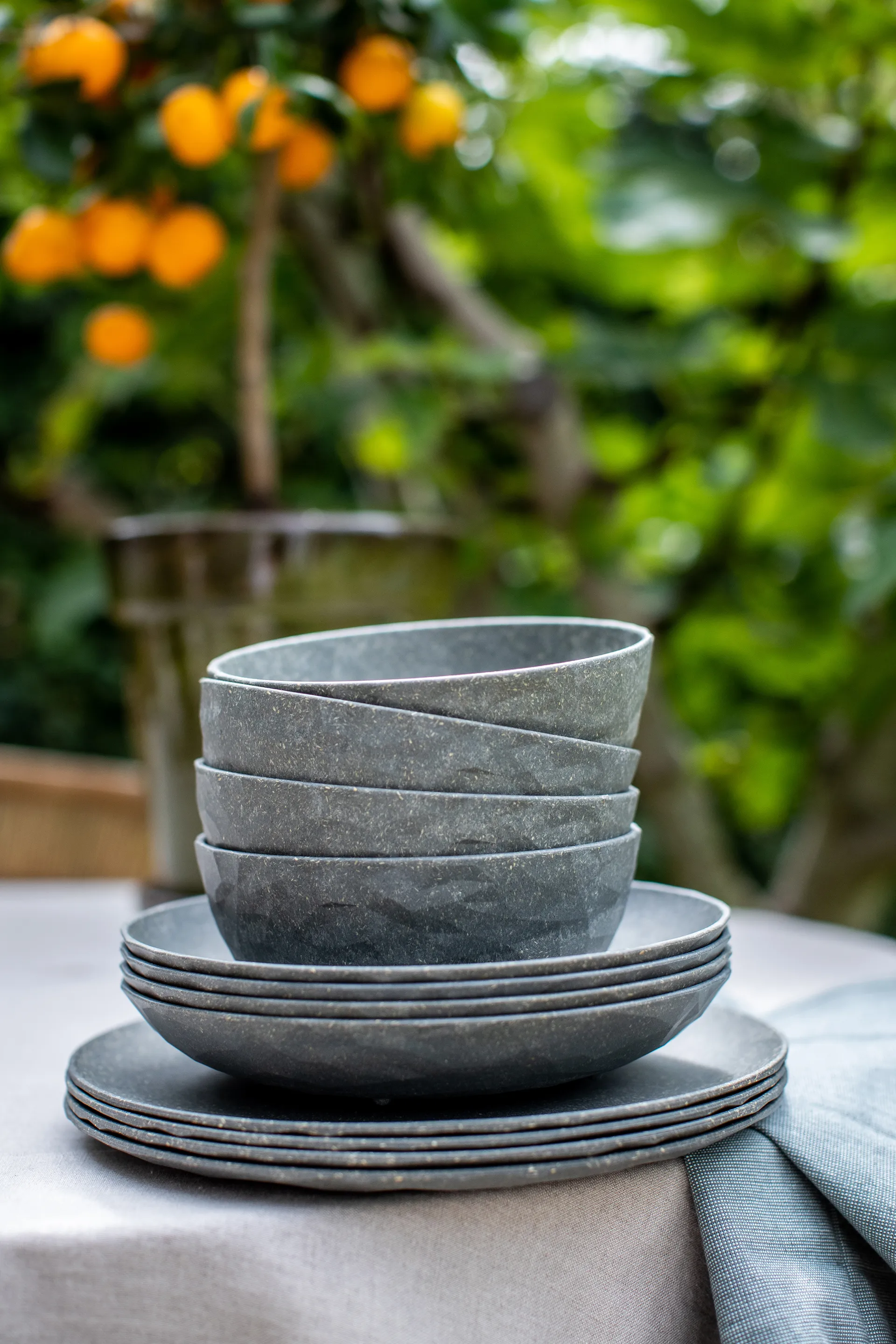 Assiette creuse Club thermoplastique biocirculaire Ø22 cm, 4 pièces, Nature ash grey Koziol