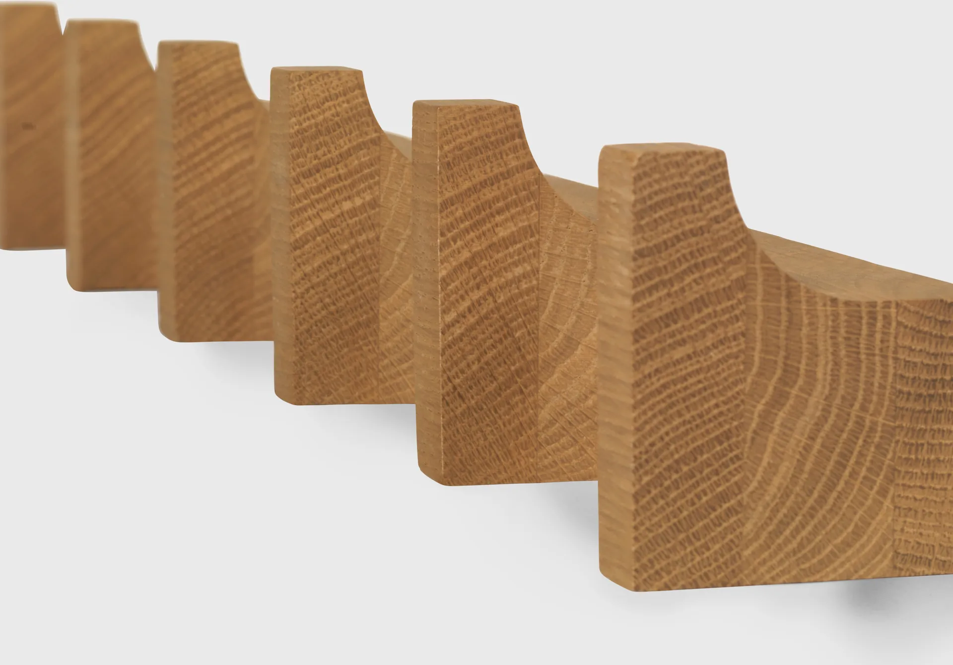 Column portemanteau 49 cm, Chêne huilé chaud Kristina Dam Studio